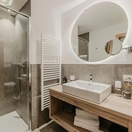 Hotel Garni Mezdi