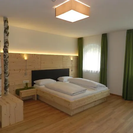 Garni Mezdi 3* Sëlva di Val Gardena